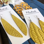 Triangle Embossed Tulips in Canary