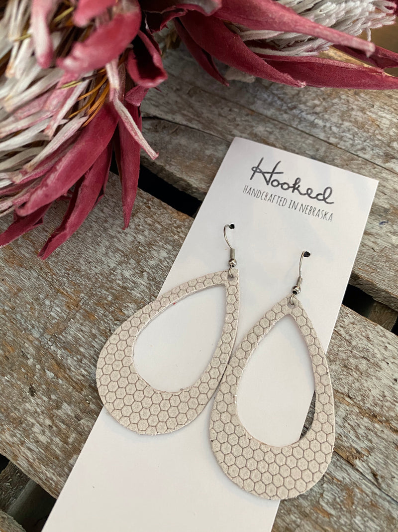 Honeycomb Teardrop Cutouts in Chiffon - Medium