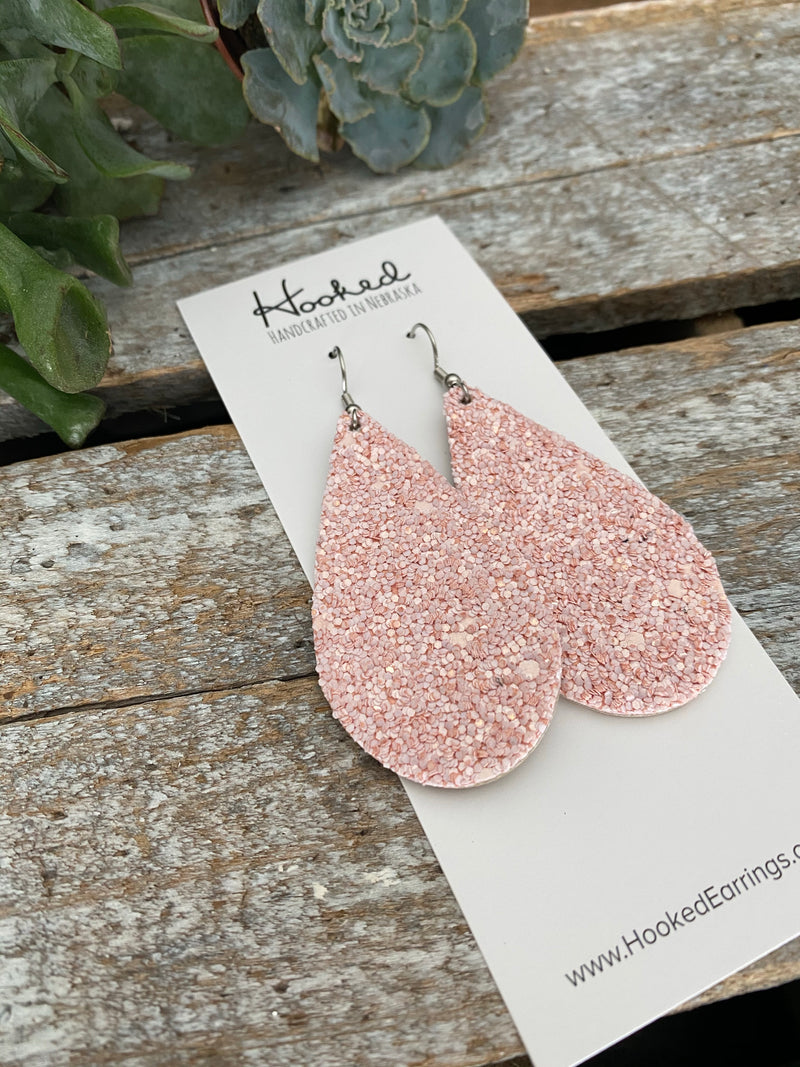 Beautiful Blush Glitter Teardrops - Medium