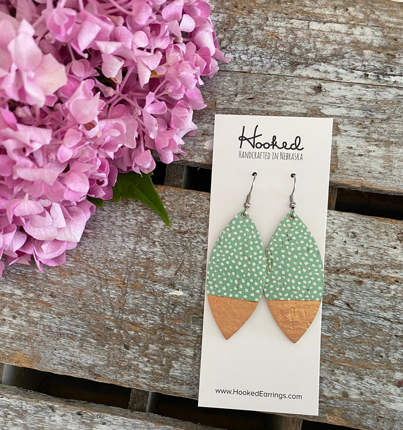 Mint Julep Cork Petals - Medium
