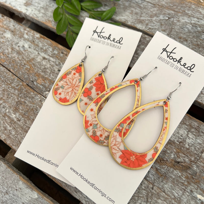 Classical Poinsettia Teardrops // Gold Edged - Small