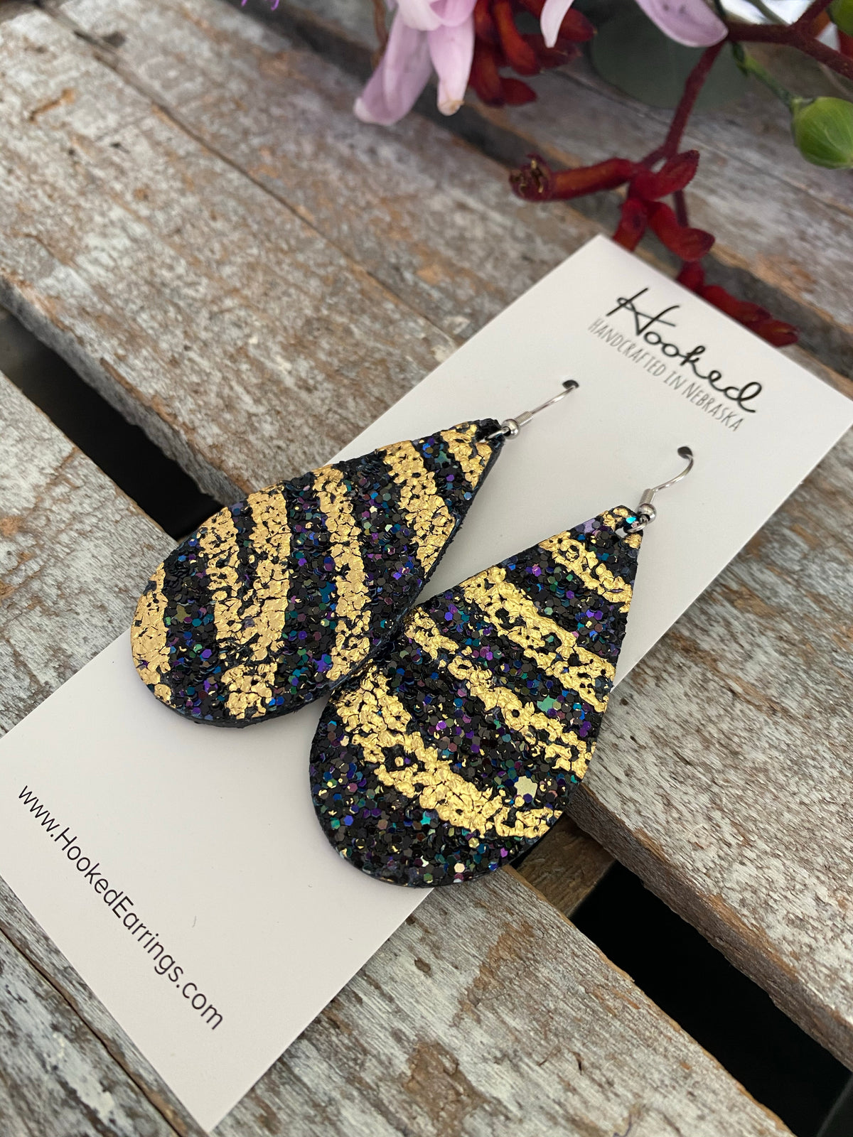 Tiger Queen Teardrops - Medium