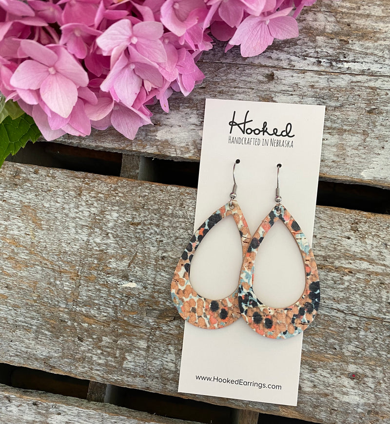 Art Class Cork Teardrop Cutouts - Medium
