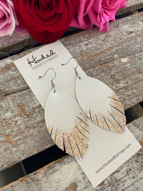 Glitter Dipped Daisy Fringe Petals - Large