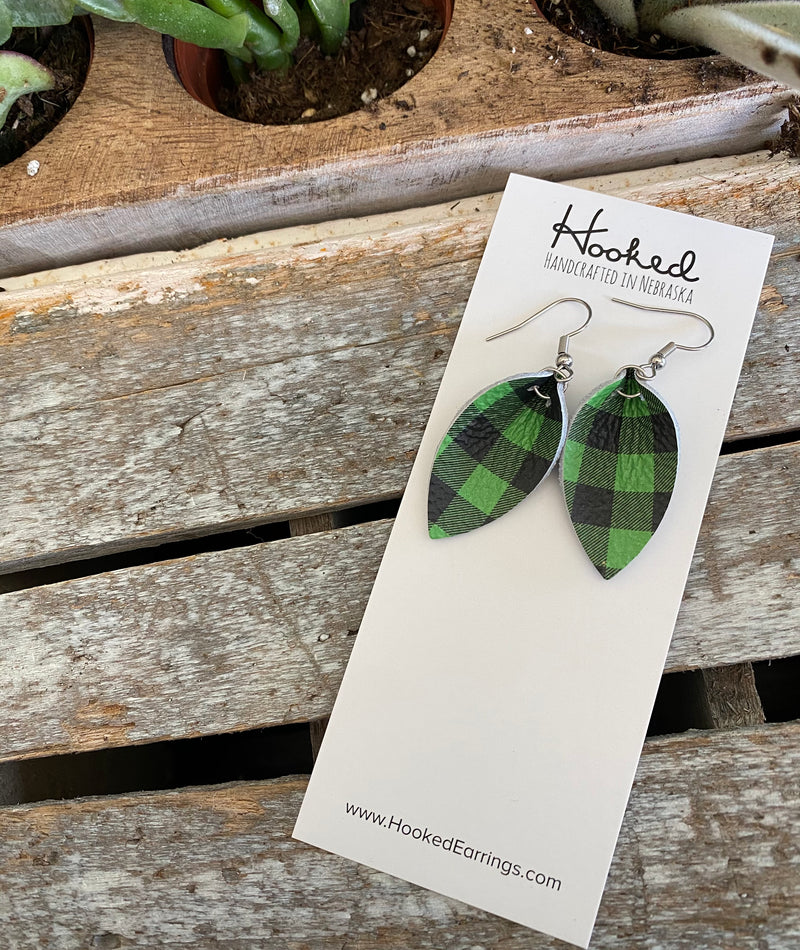 Green Buffalo Check Lilies - Small