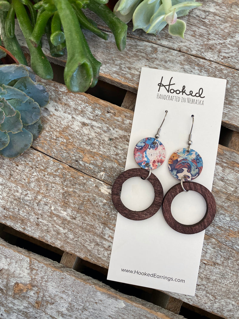 Stacked Rounds and Wooden Hoops - Small/Medium - Fancy Foliage and Brown