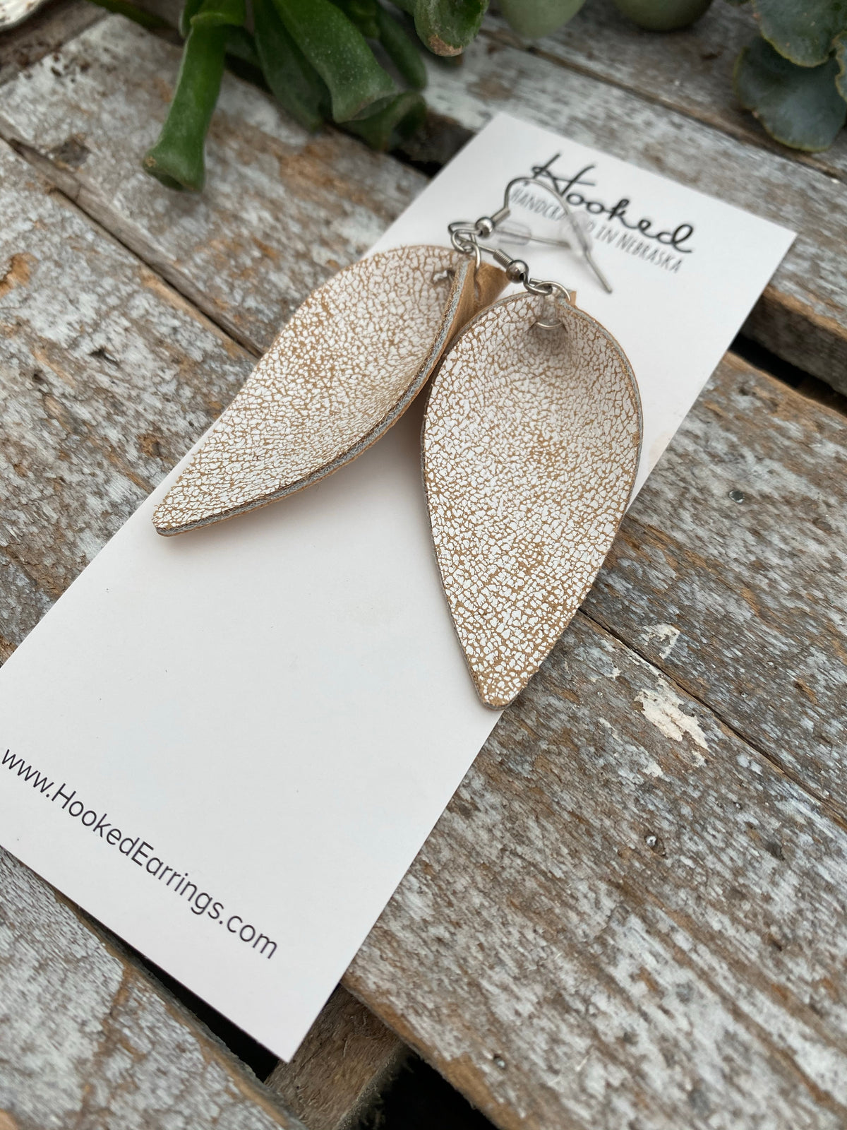 Crackled Antique Lilies - Med