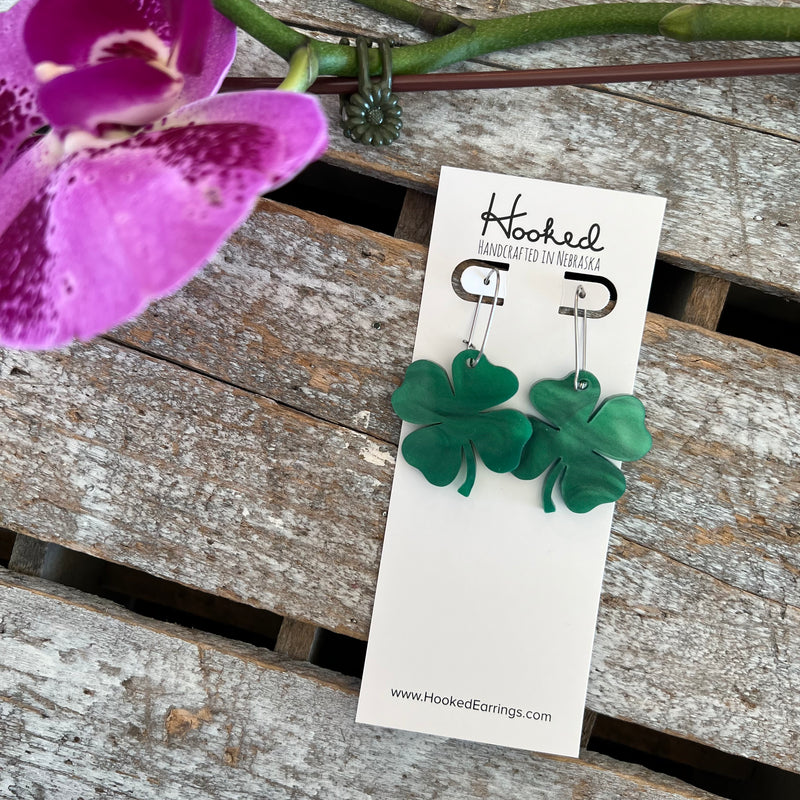 Suspended Shamrocks- Marbled Green