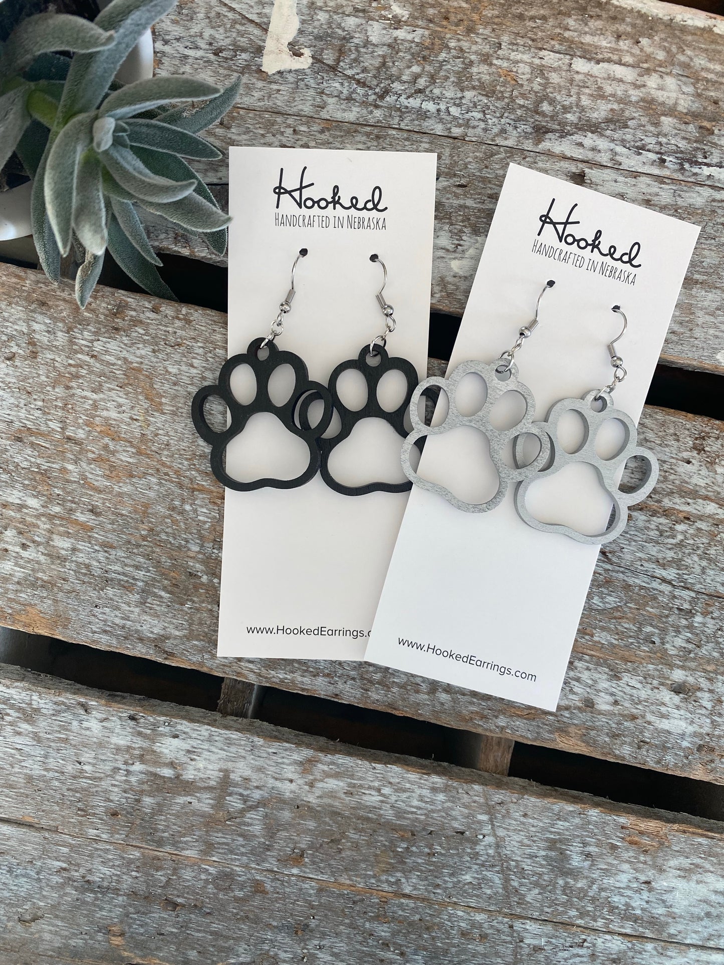 Wooden Cutout Earrings - Paw Print - Custom Colors