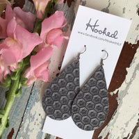 Hexagon Teardrops in Ash - Large