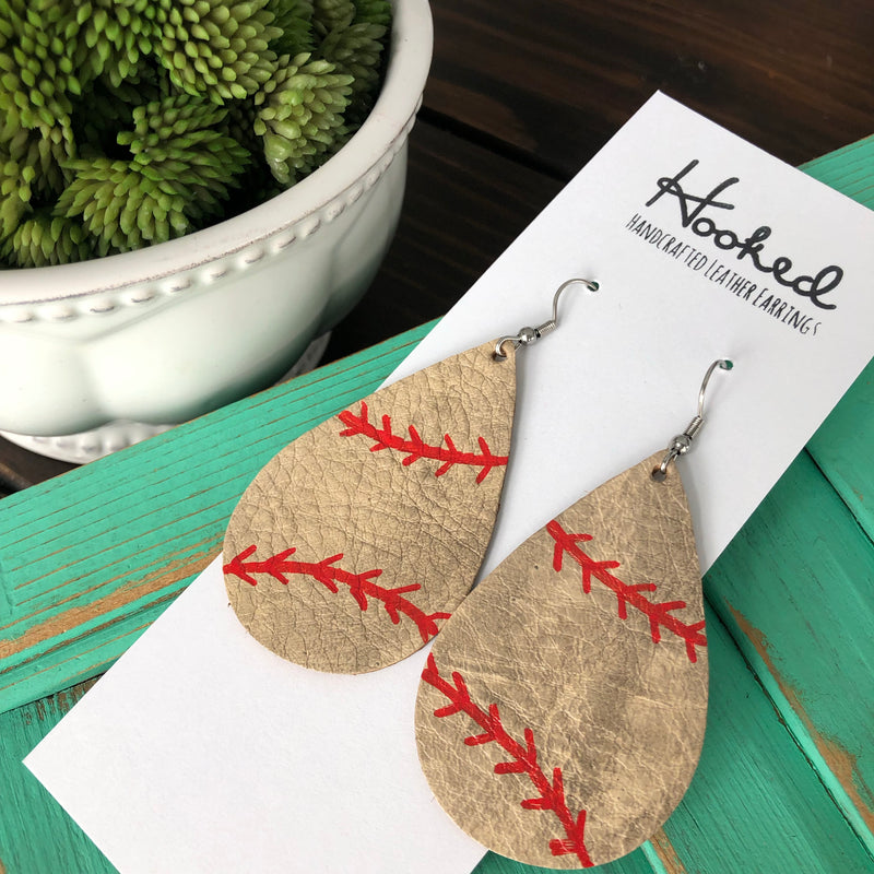 Vintage Baseball Teardrops - Medium