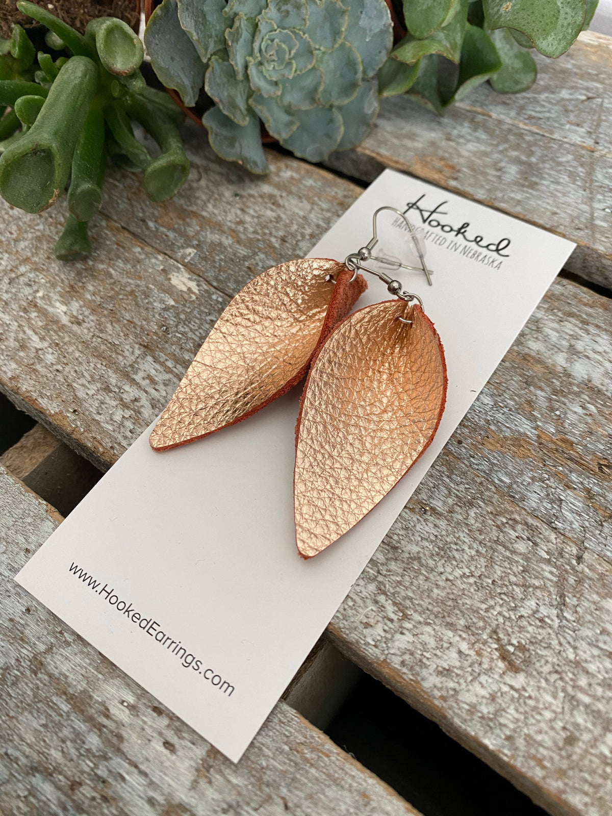 Rose Gold Lilies - Medium
