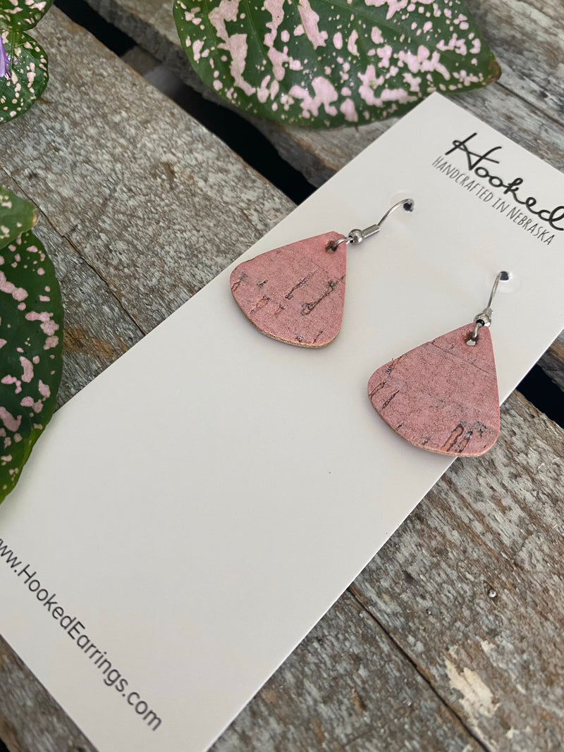 Powder Pink Pearl Triangle Minis