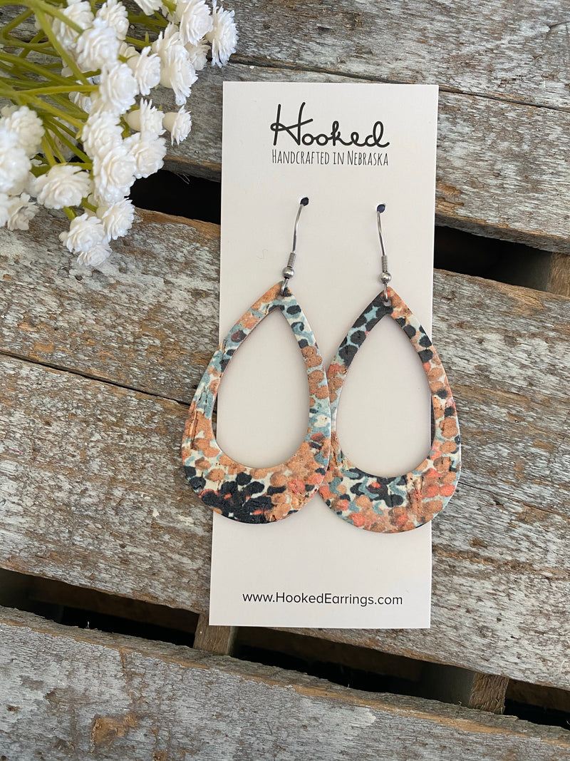 Art Class Cork Teardrop Cutouts - Medium