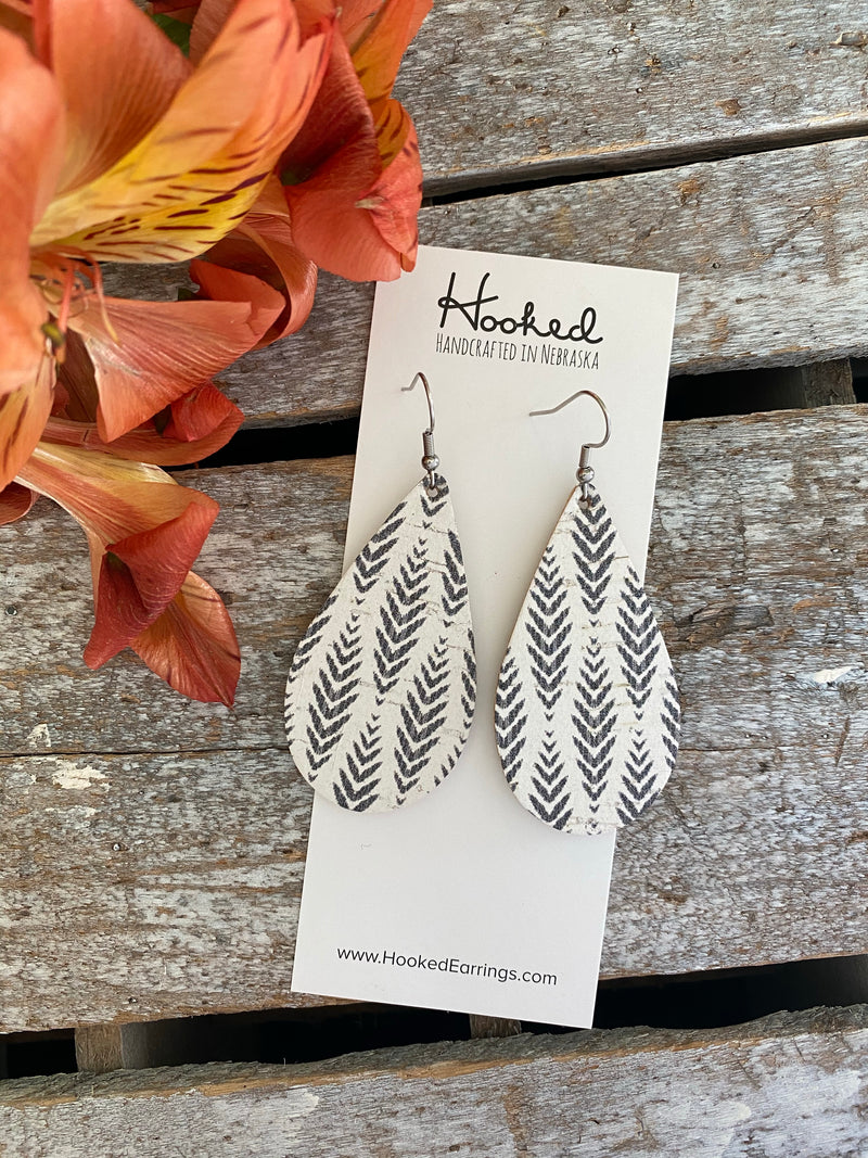 Herringbone Birch Teardrops - Medium