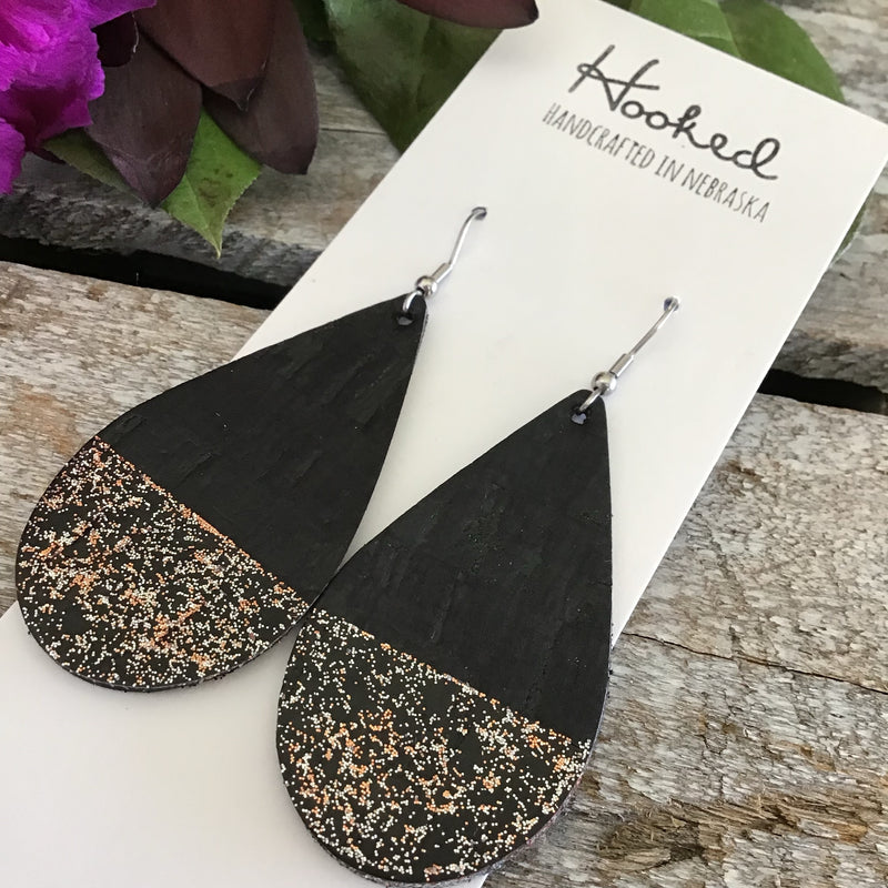 Glitter Dipped Jet Cork Teardrops - Medium