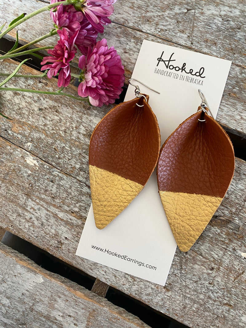 Cognac and Gold Lilies - XL
