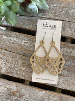 Glitzy Gold Plumes