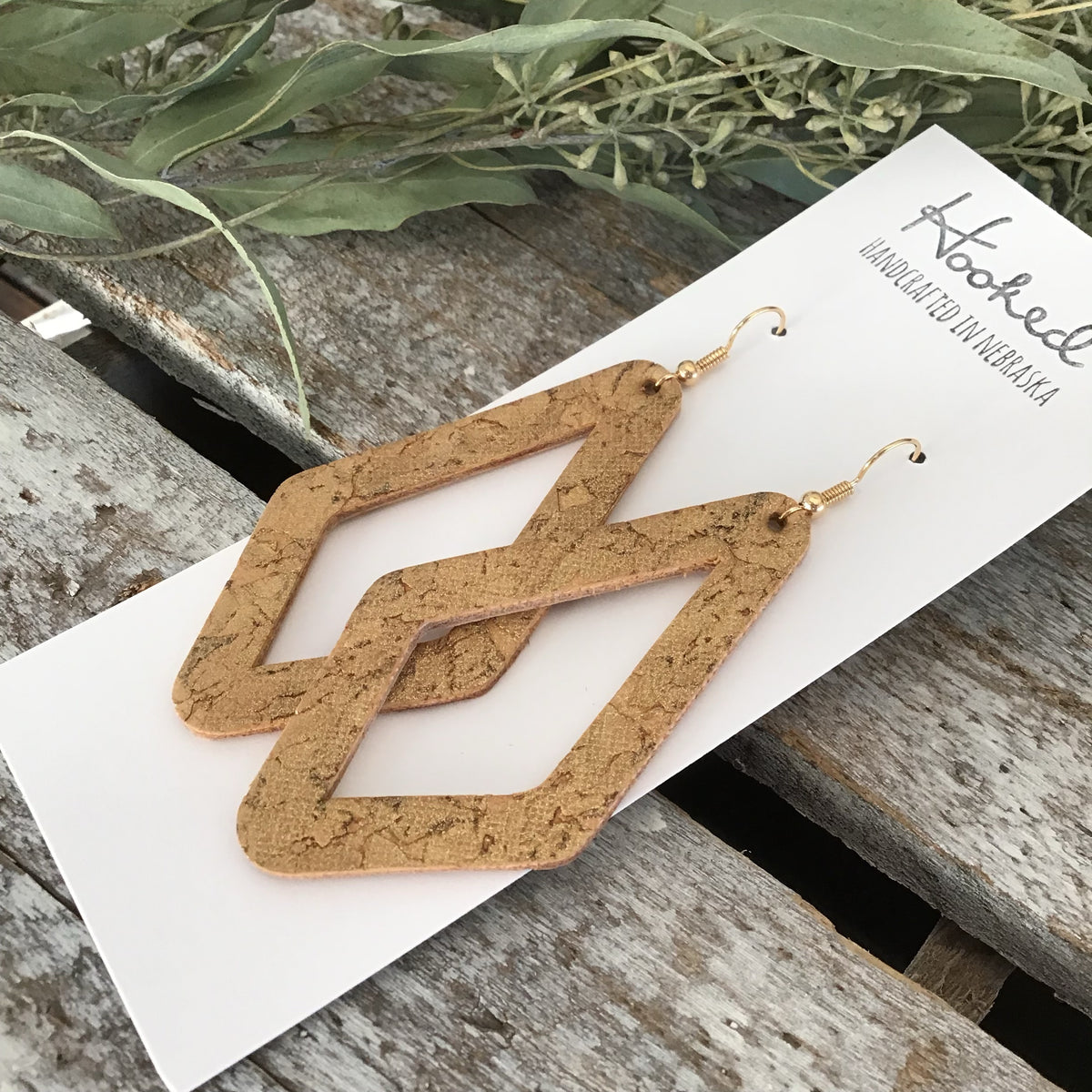 Diamond Cutouts in Gilded Cork - Large