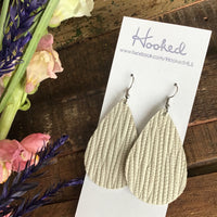 Sailor Teardrops in Cream - Medium